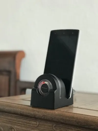 充電器的新設計！ New Design of the Charger!